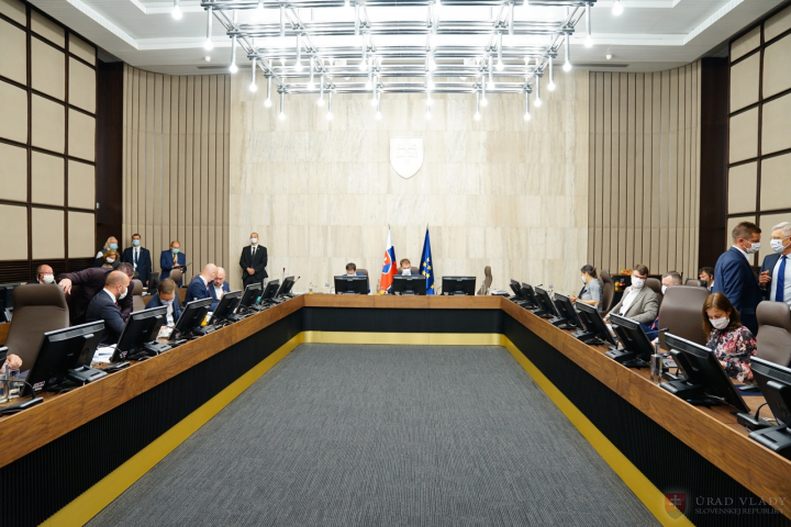 /uploads/posts/e17b0cdccdd4ab949c8c191dfca7f114c11bce01/images/sk government 4.png